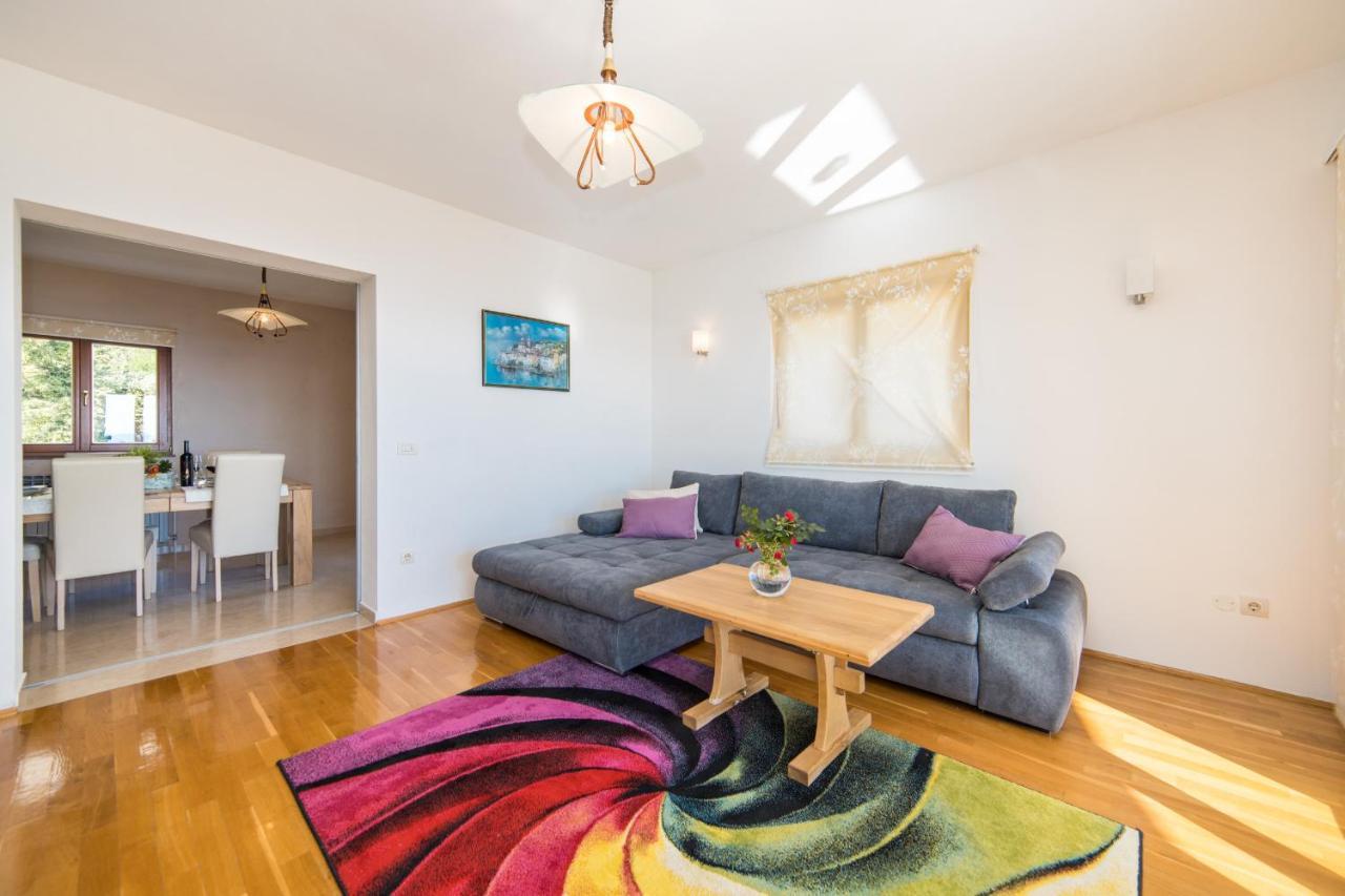 Apartment Biokovo Makarska Eksteriør bilde